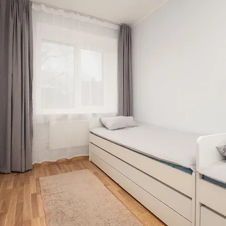 Apartmán Kahe Magamistoaga Suedalinna Korter