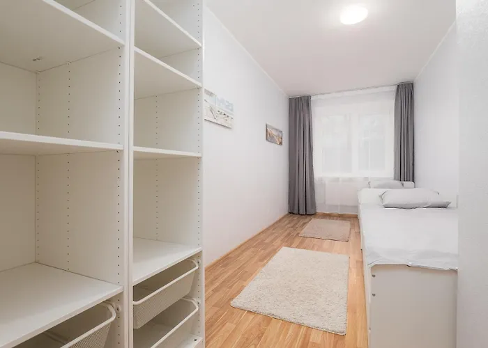 Apartamento Kahe Magamistoaga Südalinna Korter