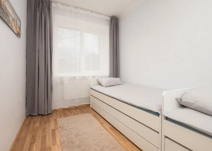 Apartamento Kahe Magamistoaga Südalinna Korter