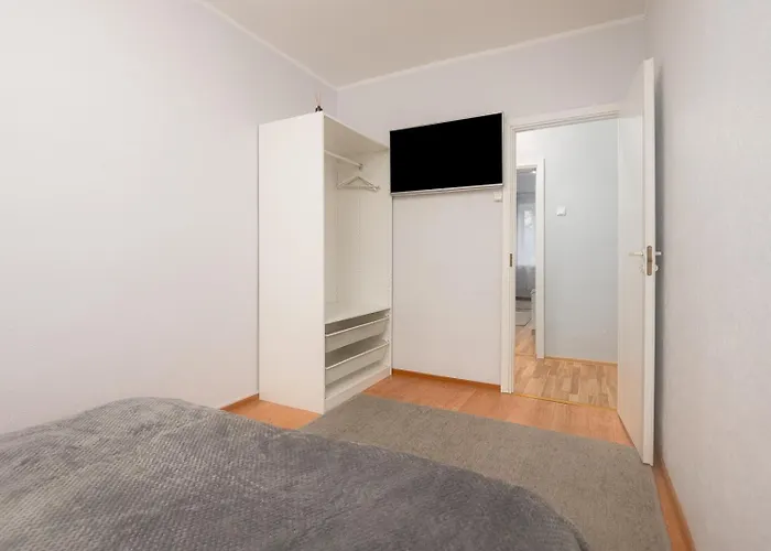 Kahe Magamistoaga Suedalinna Korter * Parnu